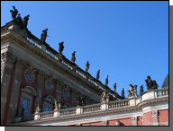 Neues Palais - Dachskulpturen